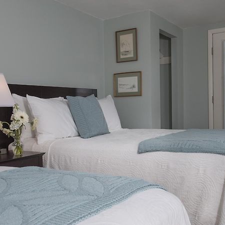 Chatham Seafarer Inn エクステリア 写真